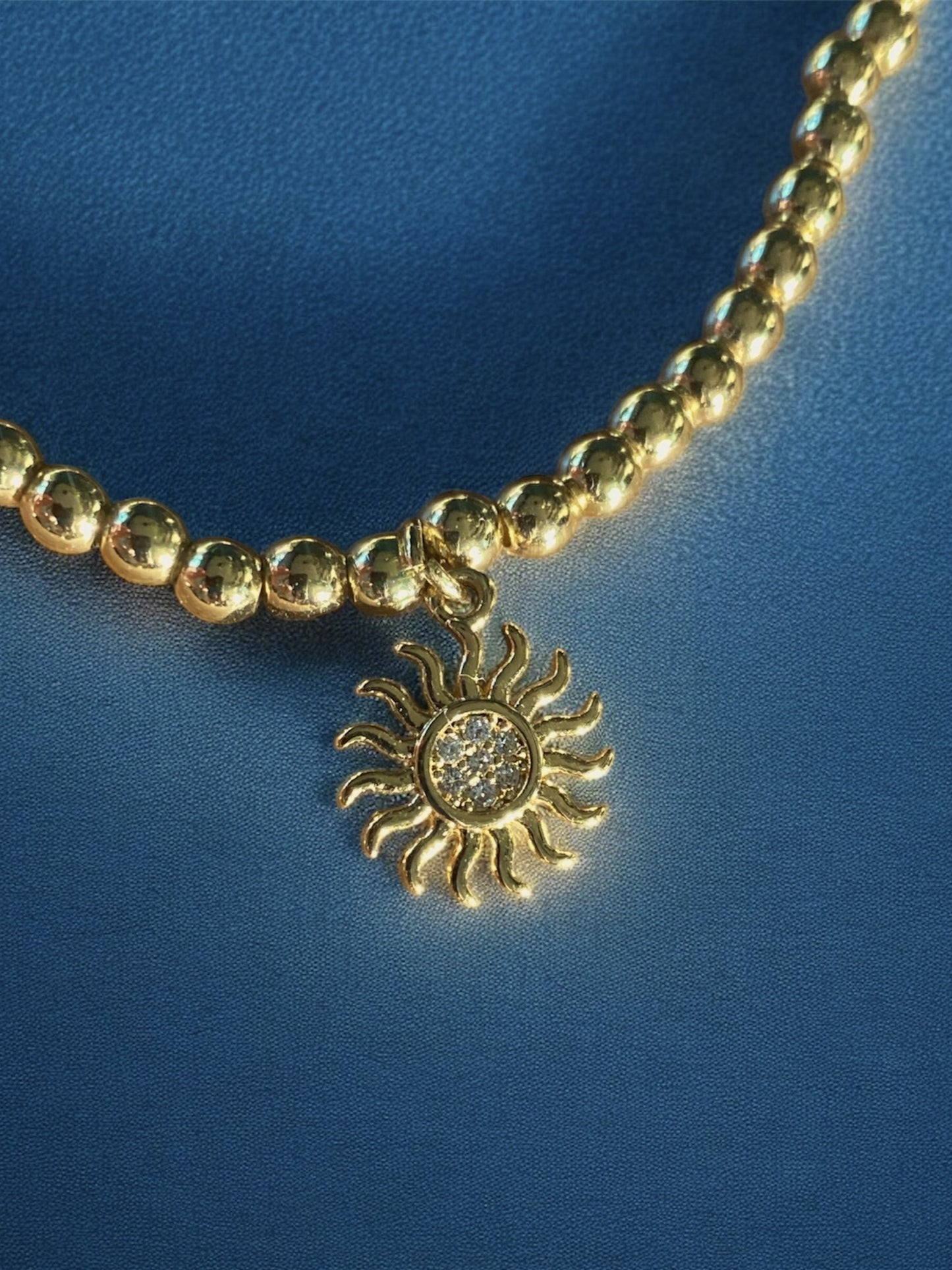 Collar con dije Sol
